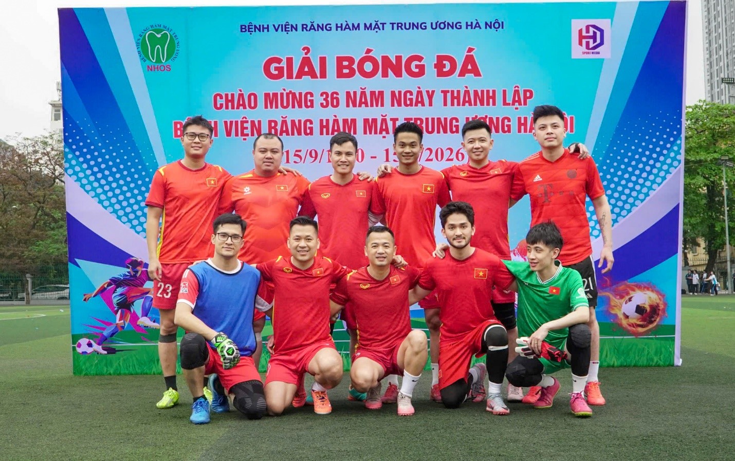 Giải đấu có sự tham gia của 3 đội bóng đại diện cho các khối trong bệnh viện, gồm: FC Khối Ngoại trú, FC Khối Nội trú và FC Khối Hành chính